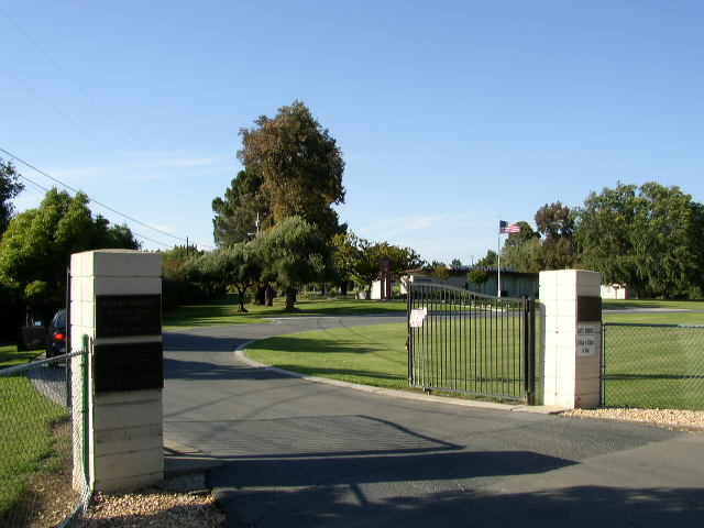 Memory Gardens Cemetery